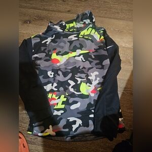 Kids Camo Sweatshirt - Black and Green
